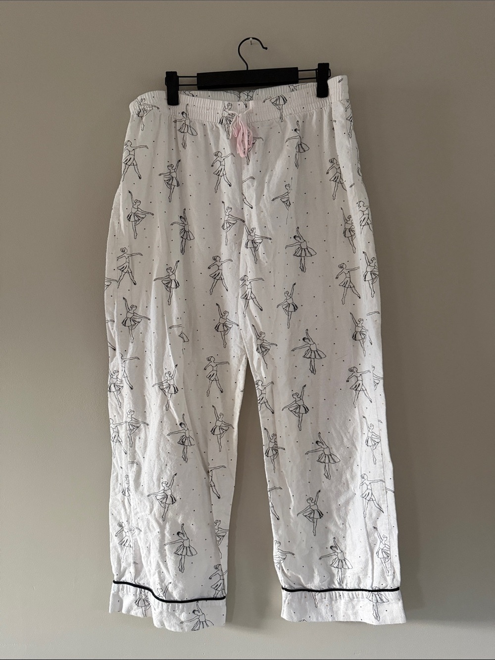 Gap | Body| Soft White Ballerina Print Pajama Pants